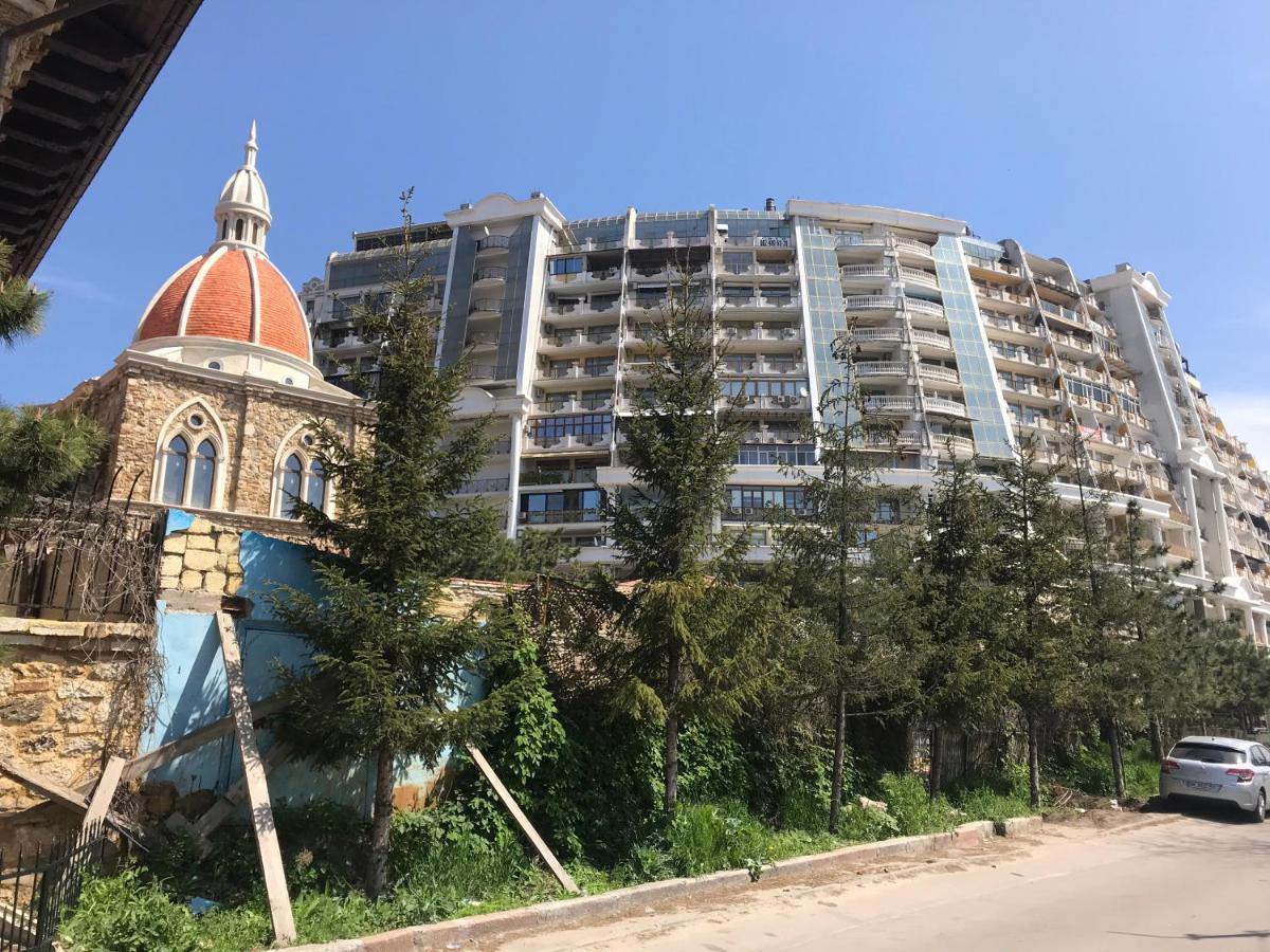 Аркадийский Дворец. Санрайз Apartment Oldenburg Bagian luar foto