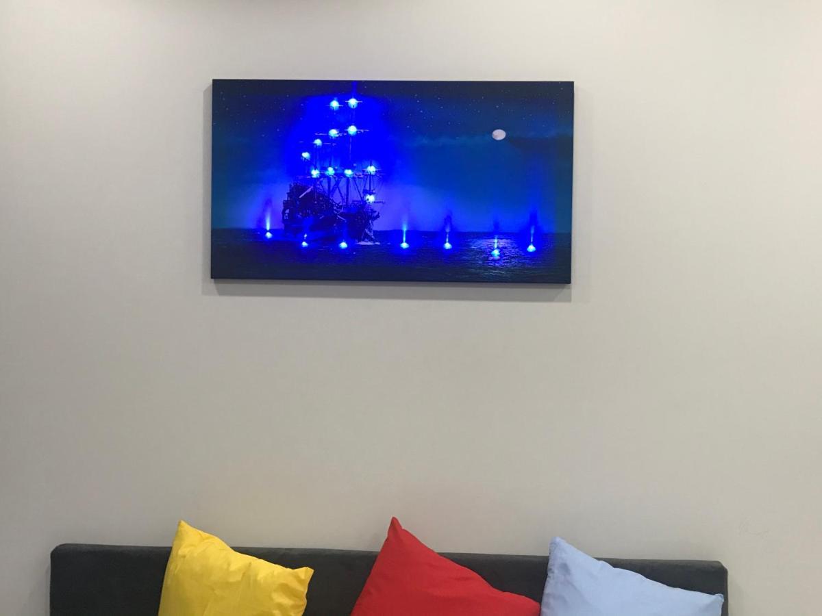 Аркадийский Дворец. Санрайз Apartment Oldenburg Bagian luar foto