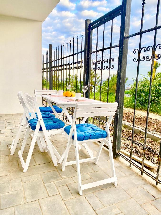 Аркадийский Дворец. Санрайз Apartment Oldenburg Bagian luar foto