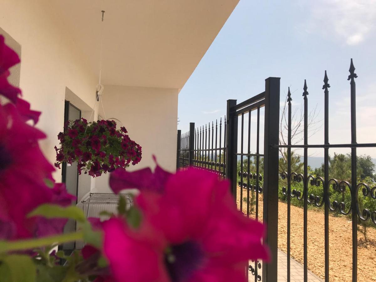 Аркадийский Дворец. Санрайз Apartment Oldenburg Bagian luar foto