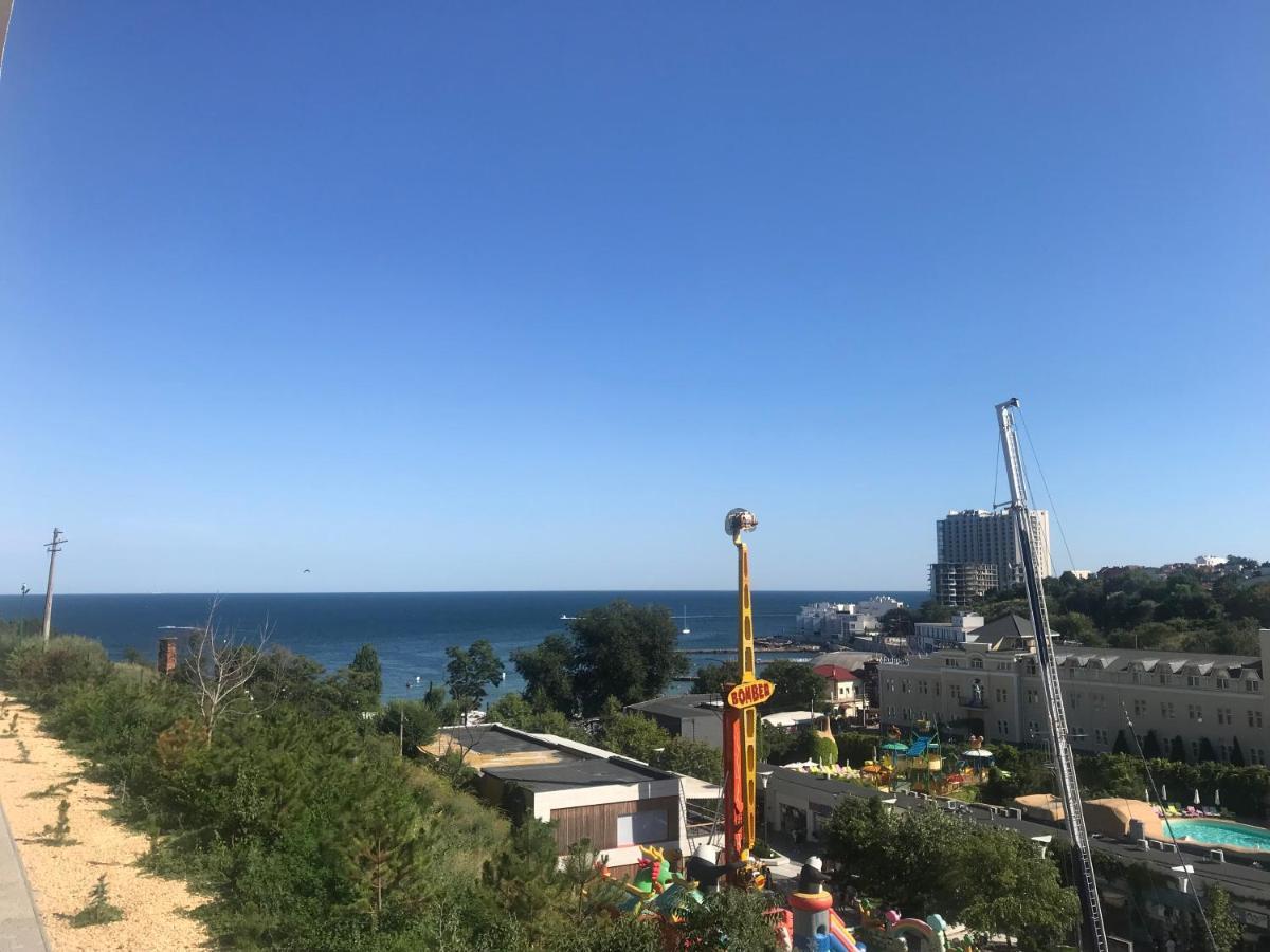 Аркадийский Дворец. Санрайз Apartment Oldenburg Bagian luar foto